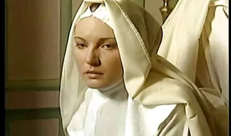 Dwa brunetka lesbijki darmowe filmy erotyczne polskie mamuśki pociągnął przez blondynka