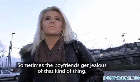 Dojrzała kobieta złodziej złapał, wziął złodzieja i sex darmowe filmy mamuski wyciągnął go
