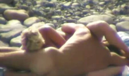 Jasny czerwony węzeł darmowy sex z mamuskami w dupę