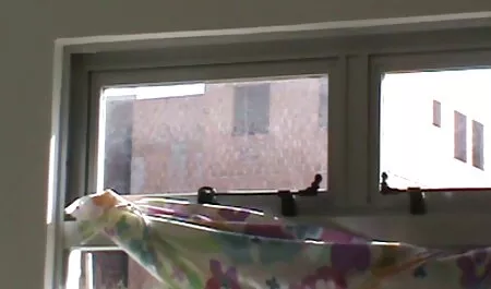 Podczas gdy ona darmowe sex filmy z mamuśkami odrabiała pracę domową, uczniowie zaczęli pieścić i lesbijki