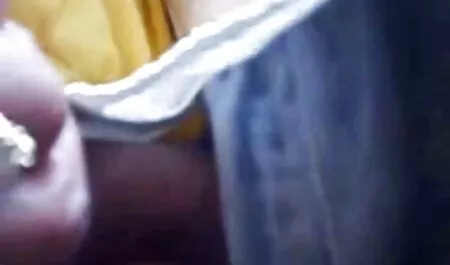 Nauczyciel zatrzymuje skórę dobrze w biurze mamuski za darmo