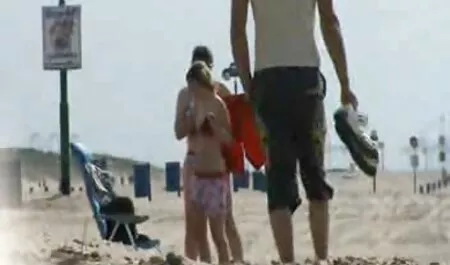 Anal fisting z młodą pięknością miał sex za darmo z mamuskami zaatakować