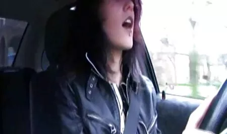 Dziewczyna najlepsze filmy porno z mamuskami jęczy kogut w lesie